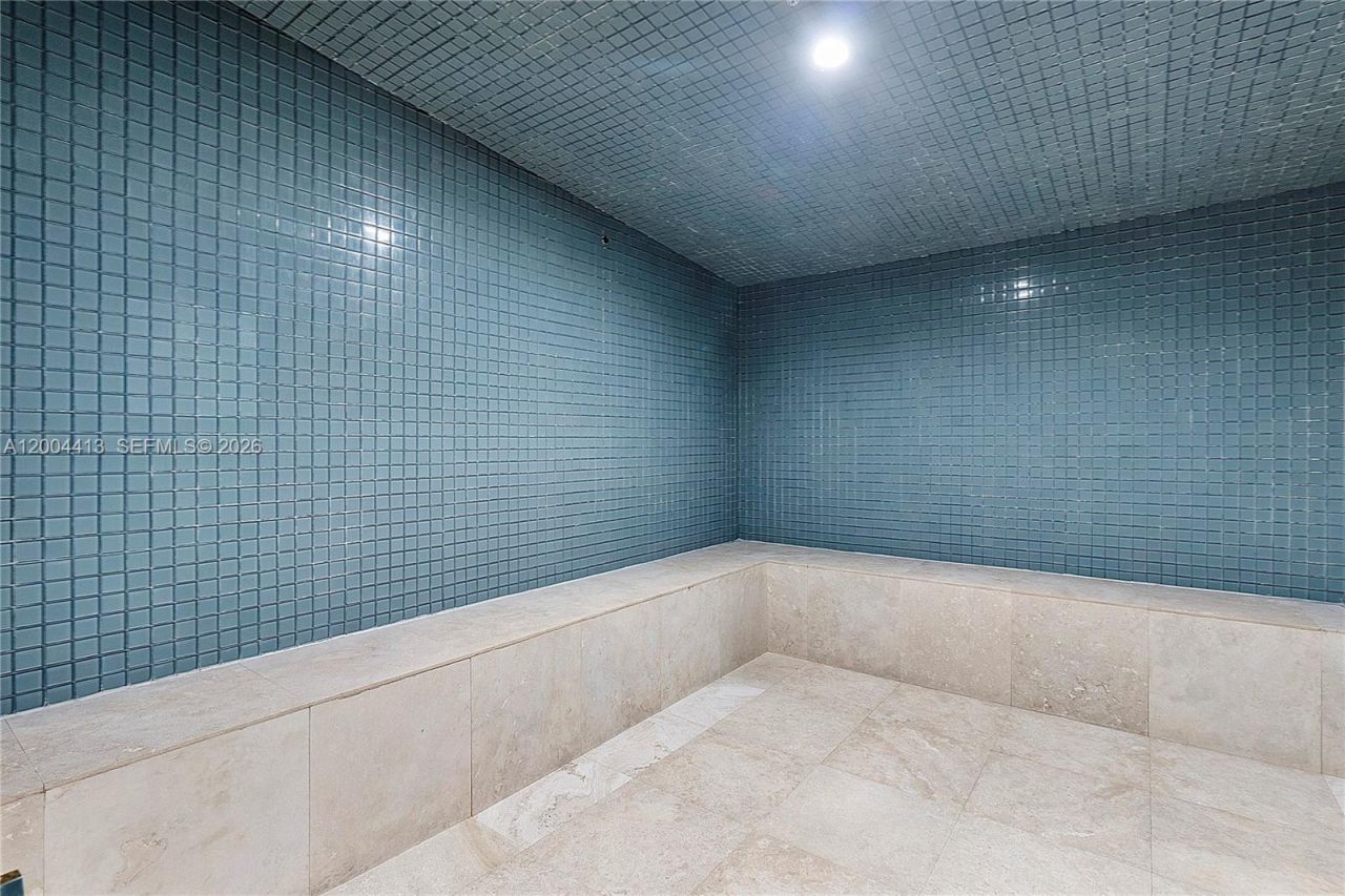 15811 Collins Ave, Unit 1205, Sunny Isles Beach, FL 33160 Photo