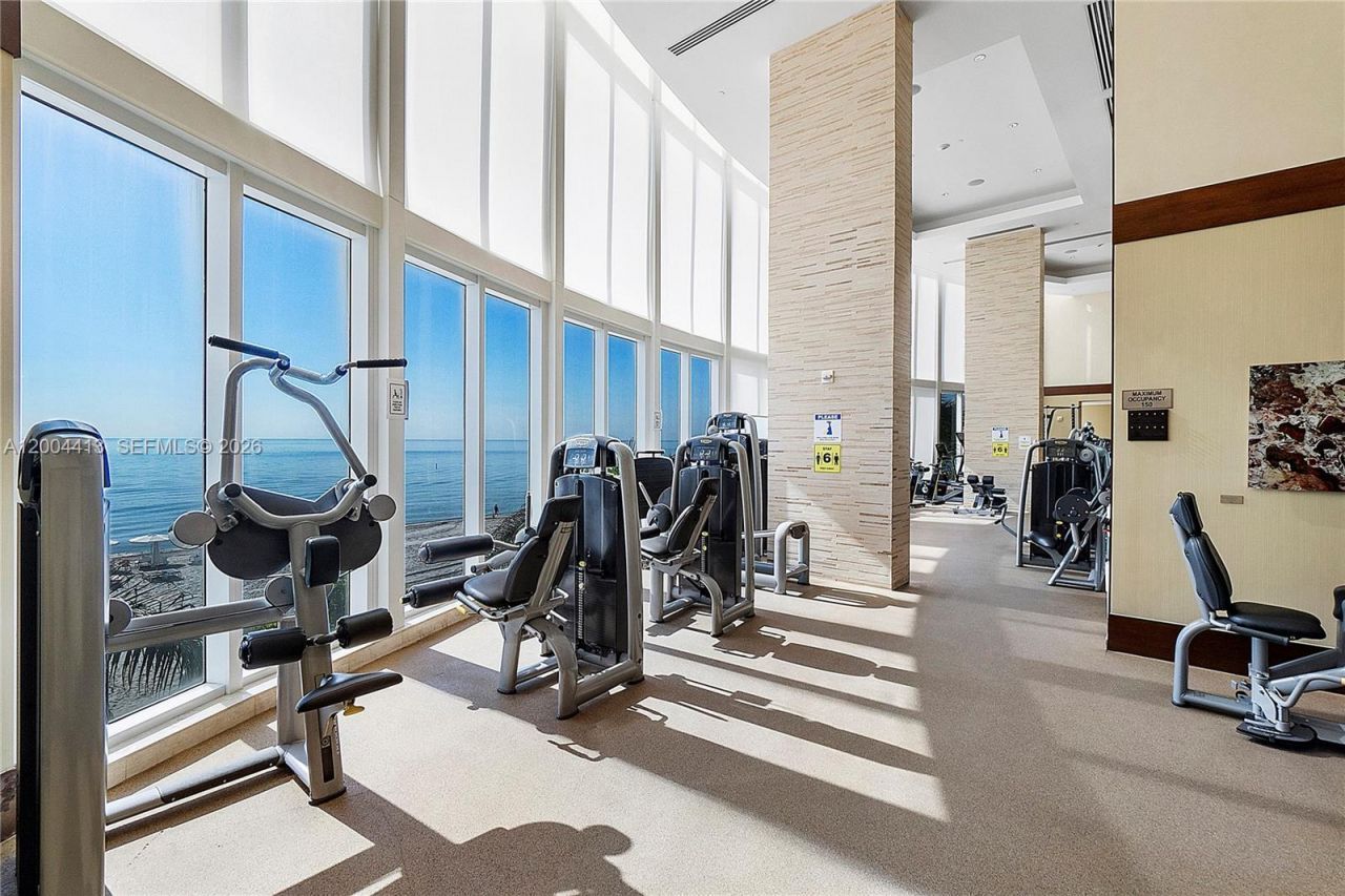 15811 Collins Ave, Unit 1205, Sunny Isles Beach, FL 33160 Photo