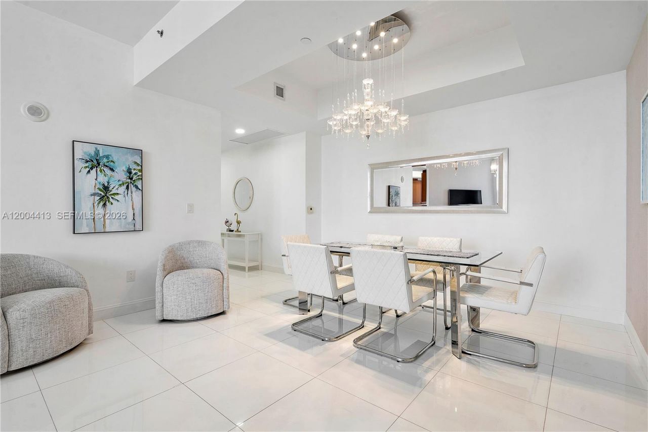 15811 Collins Ave, Unit 1205, Sunny Isles Beach, FL 33160 Photo