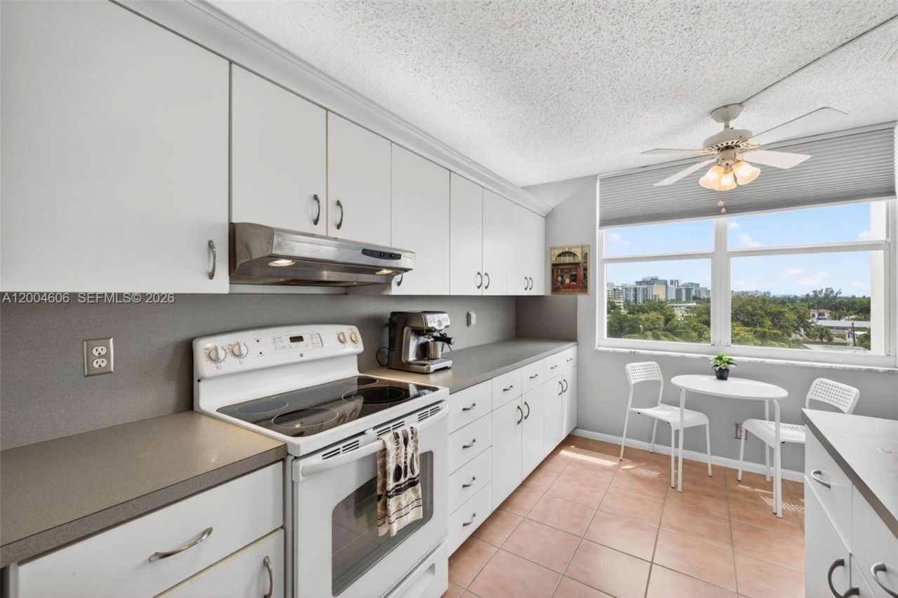 3210 SE 10th St , Unit 6B, Pompano Beach, FL 33062 Photo