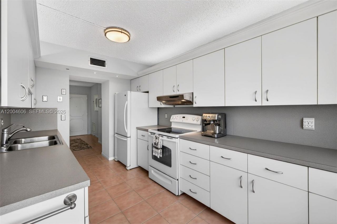 3210 SE 10th St , Unit 6B, Pompano Beach, FL 33062 Photo