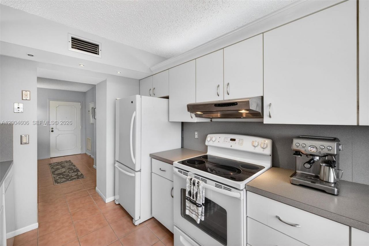 3210 SE 10th St , Unit 6B, Pompano Beach, FL 33062 Photo