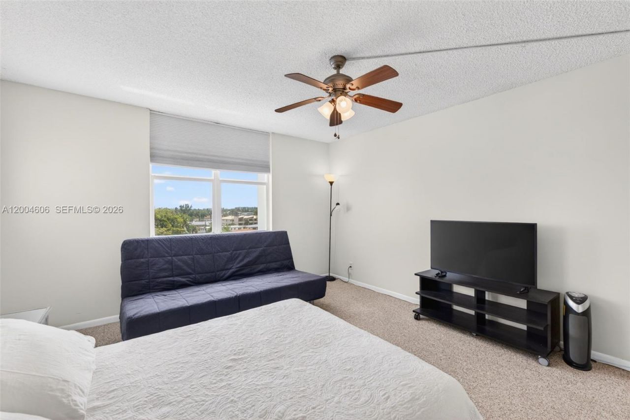 3210 SE 10th St , Unit 6B, Pompano Beach, FL 33062 Photo