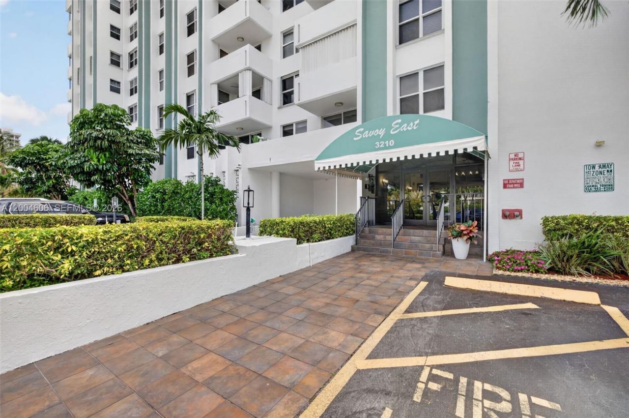 3210 SE 10th St , Unit 6B, Pompano Beach, FL 33062 Photo