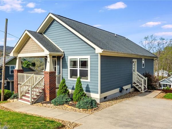 20 Byrdcliffe Lane , Asheville, NC 28805