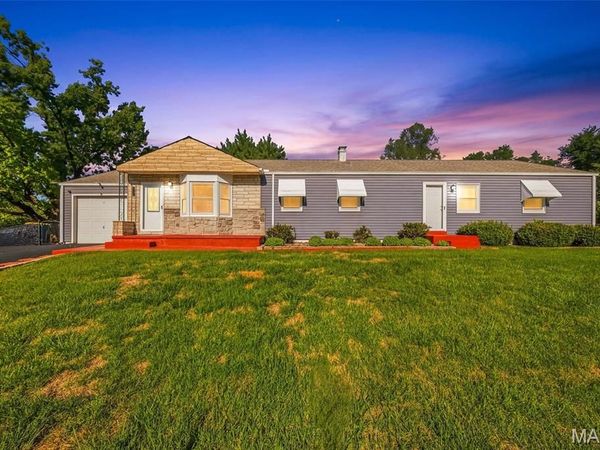 5267 Milburn Road, St Louis, MO 63129