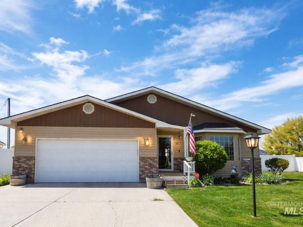 350 N Burton, Burley, ID 83318