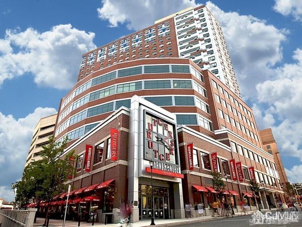 110 Somerset Street, New Brunswick, NJ 08901