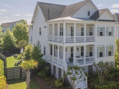 2502 Josiah Street, Daniel Island, SC 29492