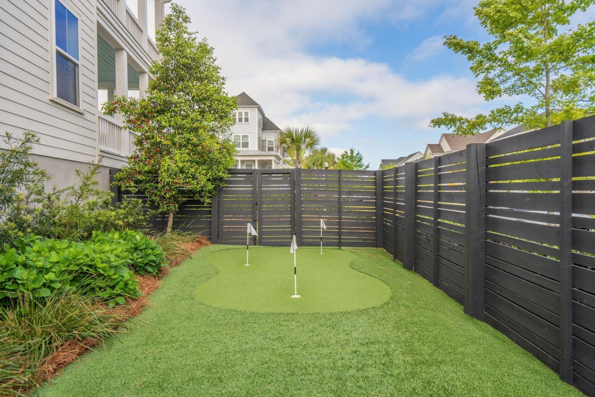 2502 Josiah Street Photo 31