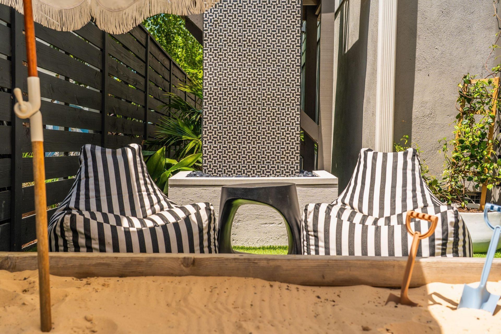 2502 Josiah Street Photo 36