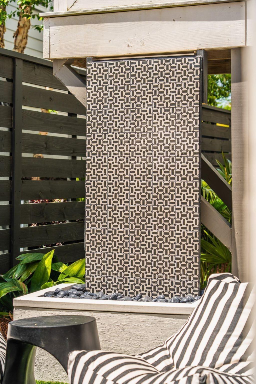 2502 Josiah Street Photo 37