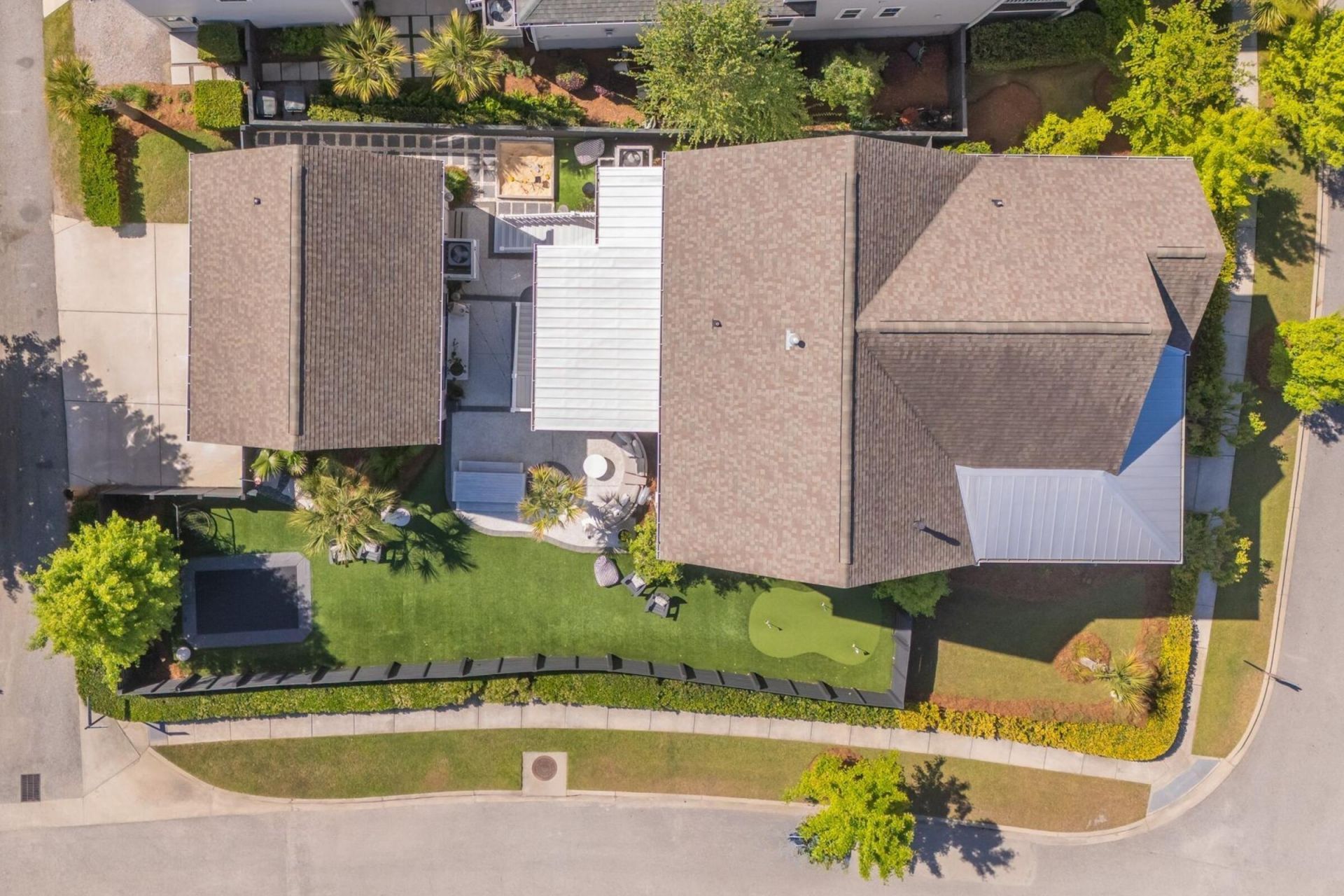 2502 Josiah Street Photo 63