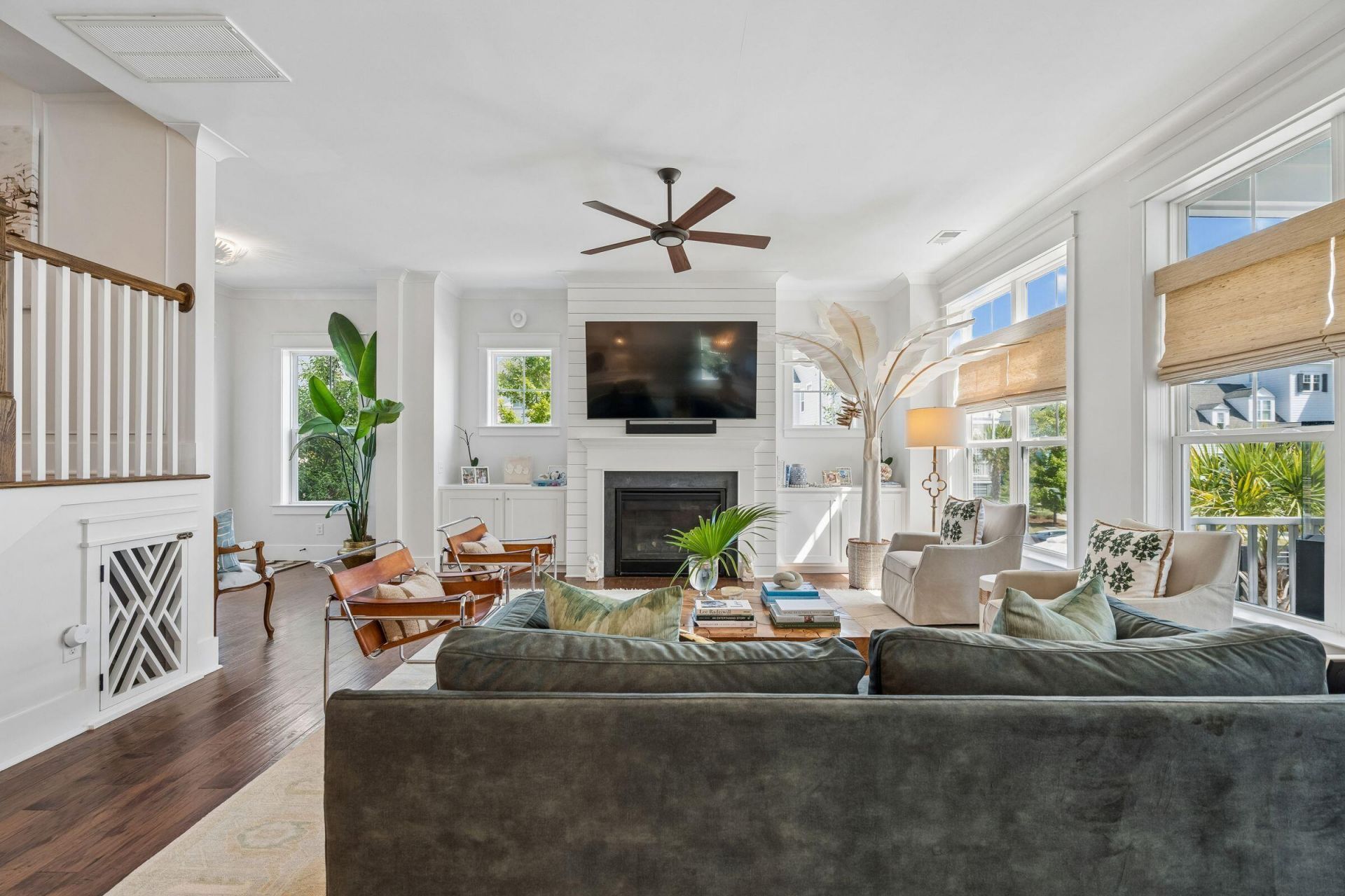 2502 Josiah Street Photo 9