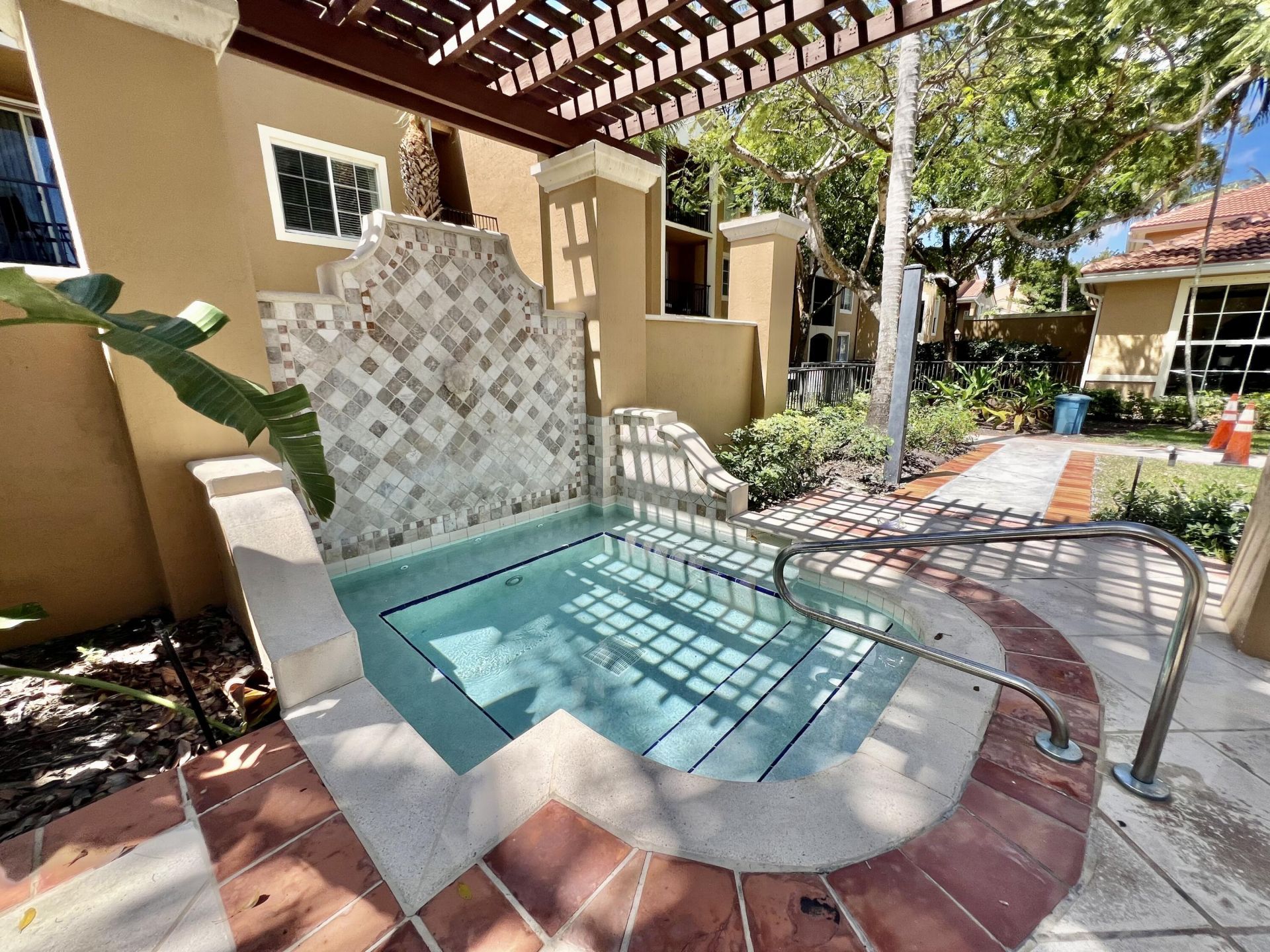 7920 N Nob Hill Road, Tamarac, FL 33321 Photo