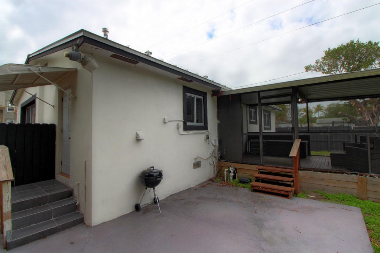 1324 N 24th Avenue, Hollywood, FL 33020 Photo