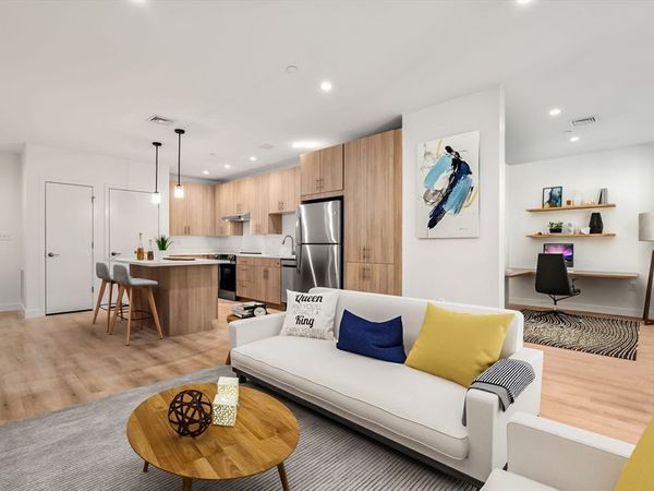 1151 Walnut St, Unit 308, Newton, MA 02461