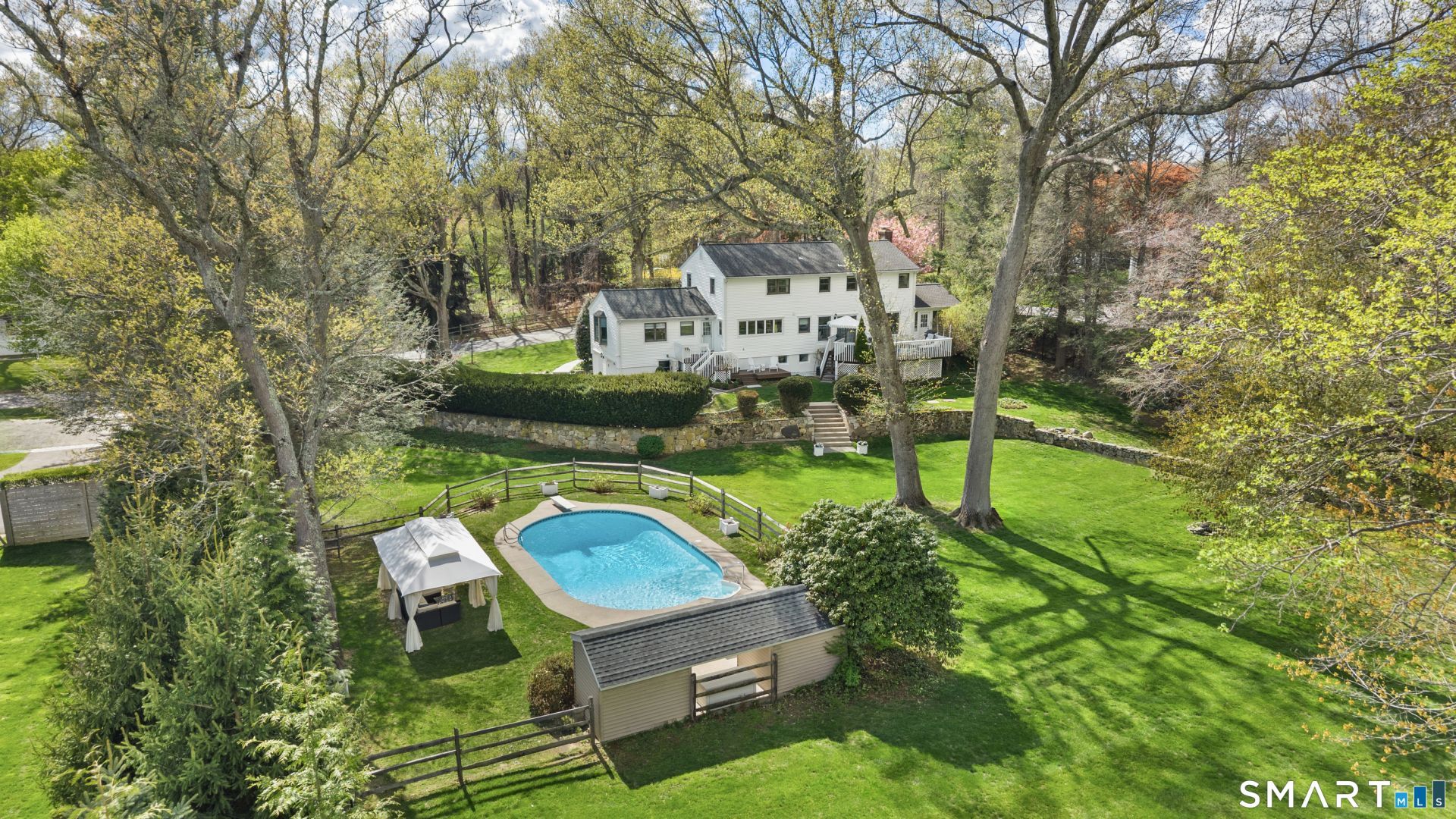 24 Blue Ribbon, Westport, CT 06880 Main Photo