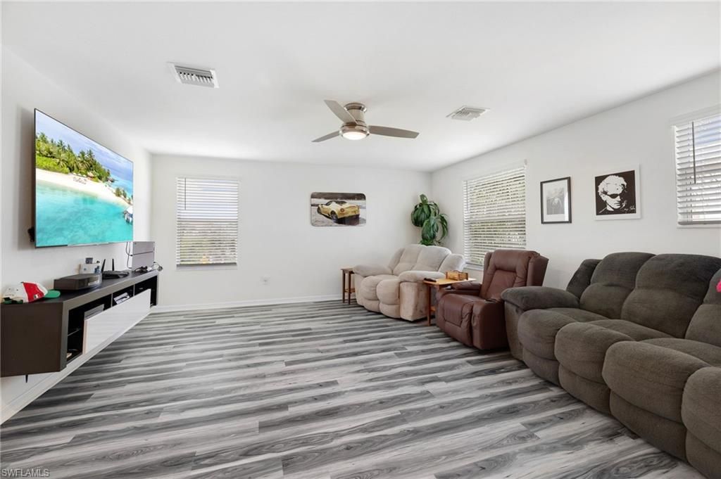 9732 Mirada Blvd, Fort Myers, FL 33908 Photo