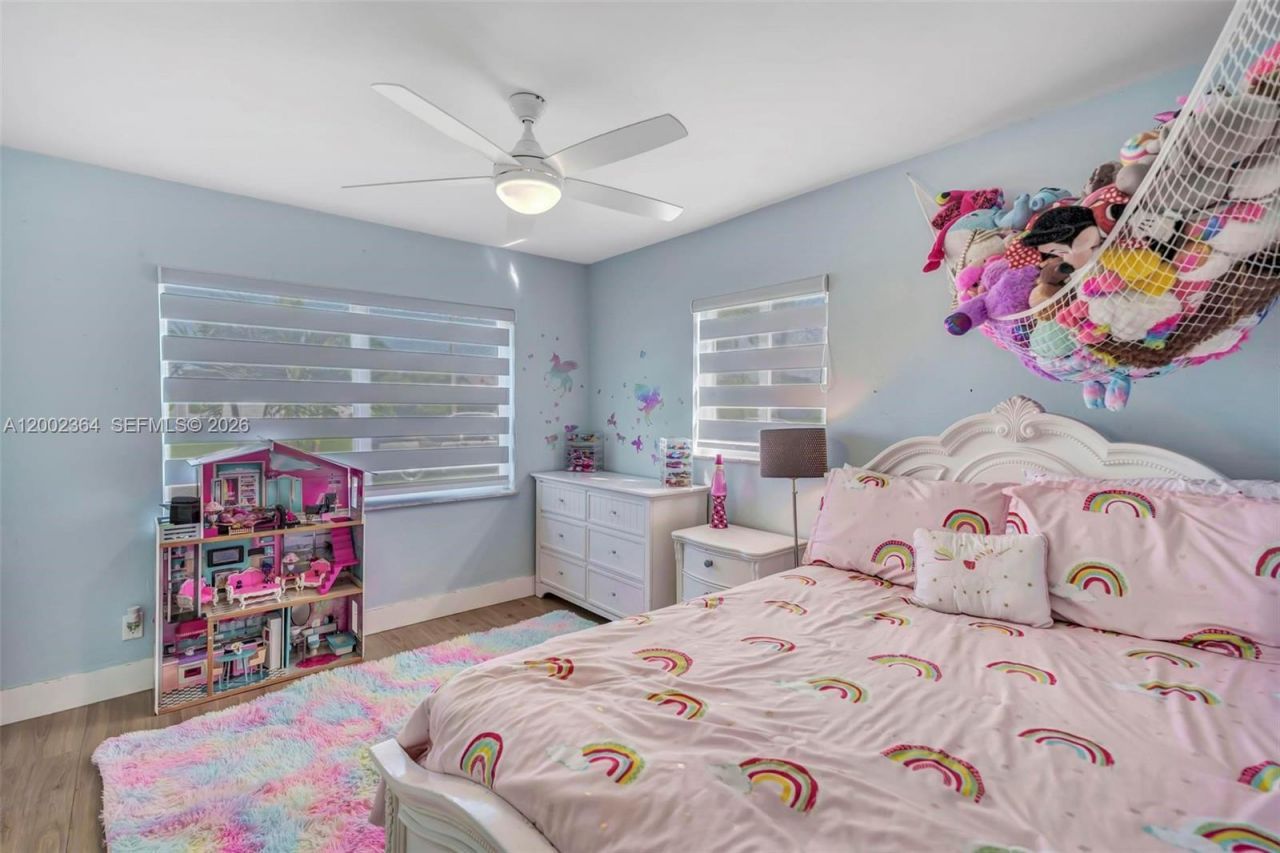 9212 NW 81st Pl, Tamarac, FL 33321 Photo