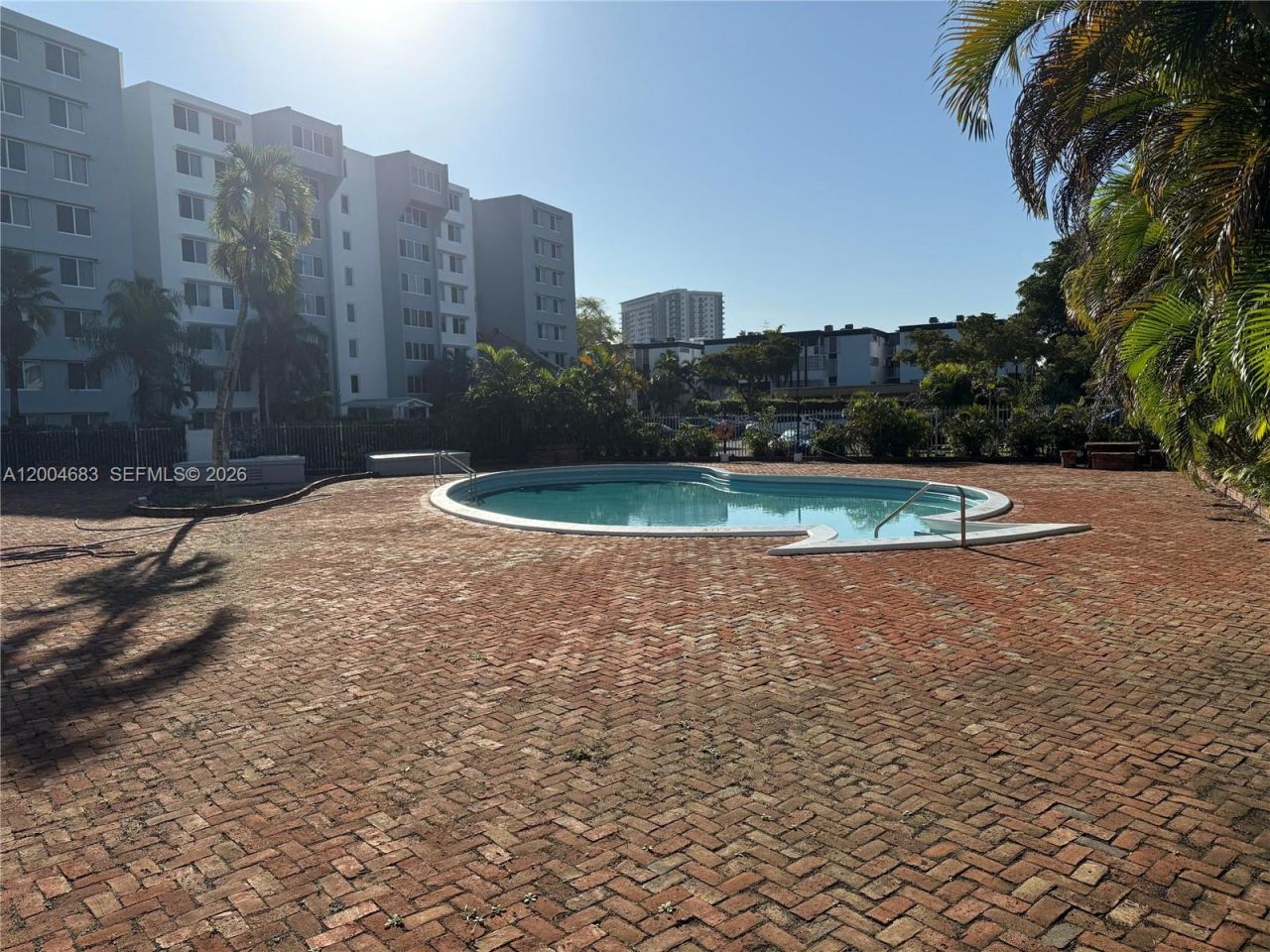 9001 SW 77th Ave, Unit C709, Miami, FL 33156 Photo