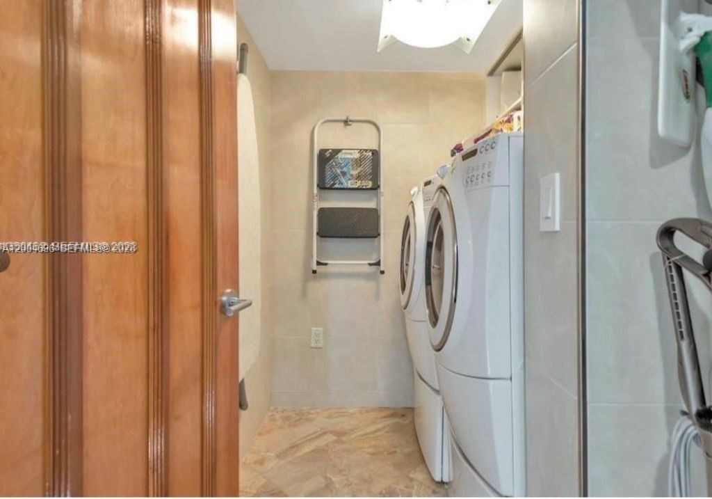 16500 Collins Ave , Unit 1551, Sunny Isles Beach, FL 33160 Photo