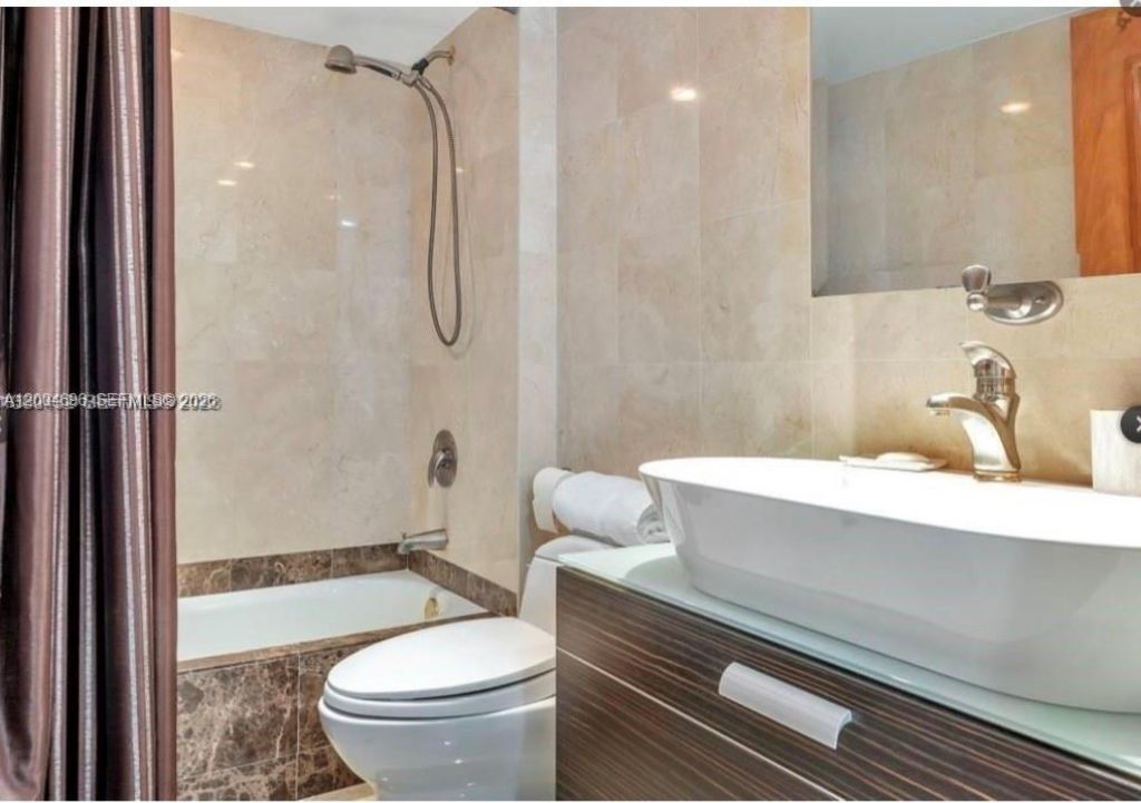 16500 Collins Ave , Unit 1551, Sunny Isles Beach, FL 33160 Photo