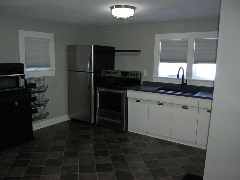 416 W 9th Street , Marysville, OH 43040 Photo 4