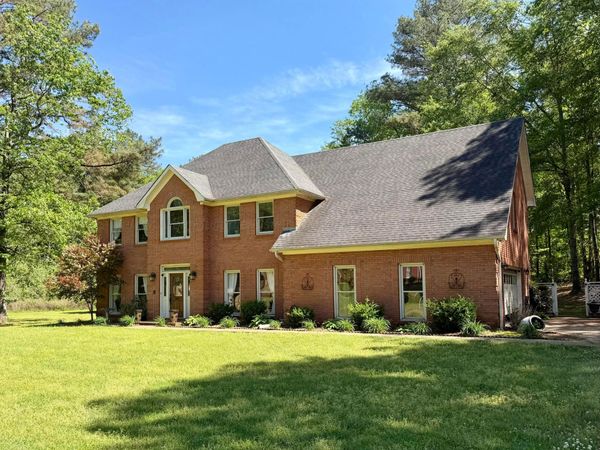 704 ARROWHEAD Vlg, Winfield, AL 35594