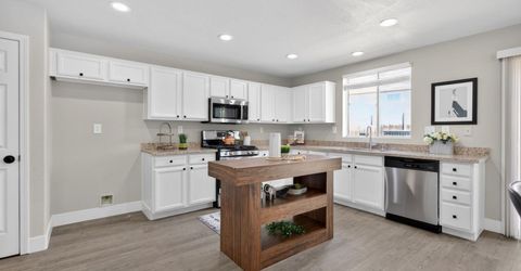 2206 Aft Ct, Stockton, CA 95206 Photo