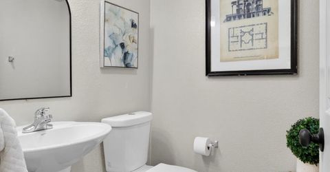 2206 Aft Ct, Stockton, CA 95206 Photo