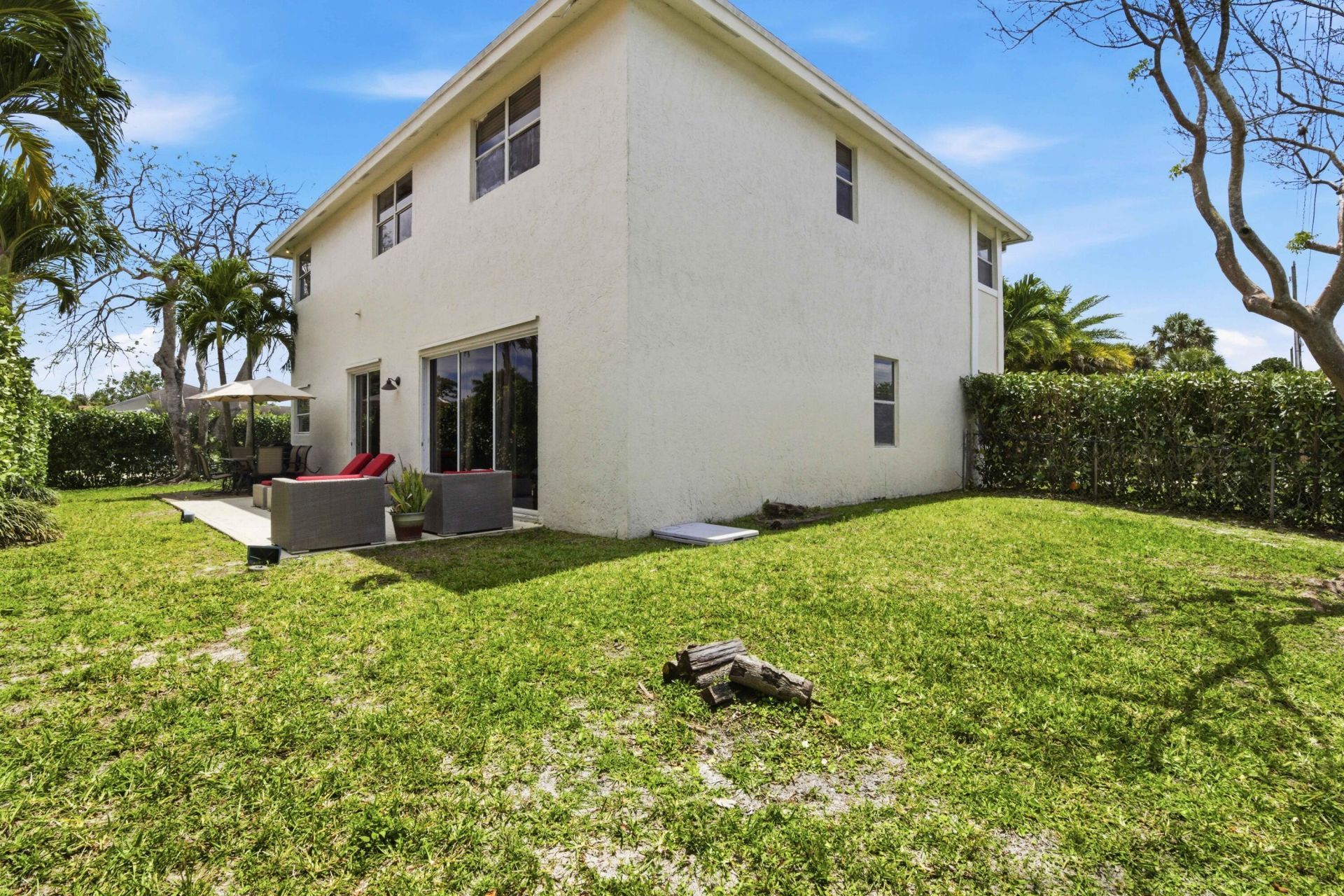 101 Mill Pond Lane, Royal Palm Beach, FL 33411 Photo