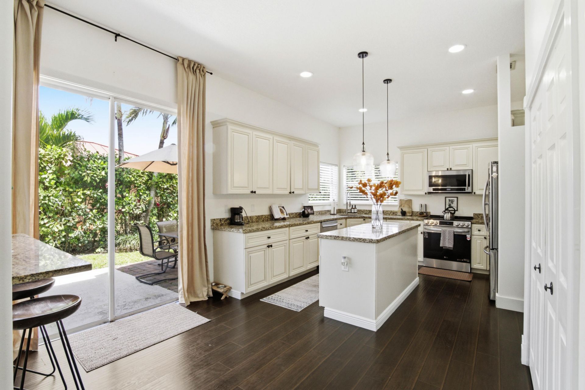 101 Mill Pond Lane, Royal Palm Beach, FL 33411 Photo