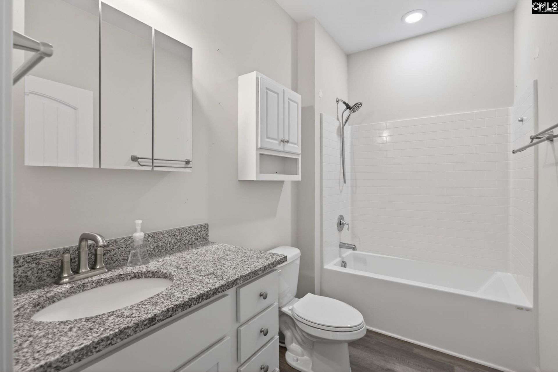 176 Southern Lake  Photo 28