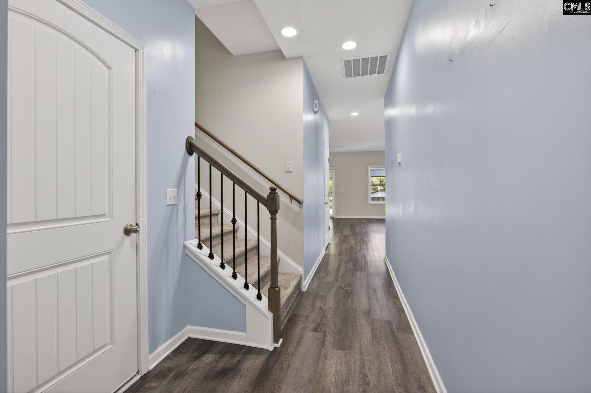 176 Southern Lake  Photo 4