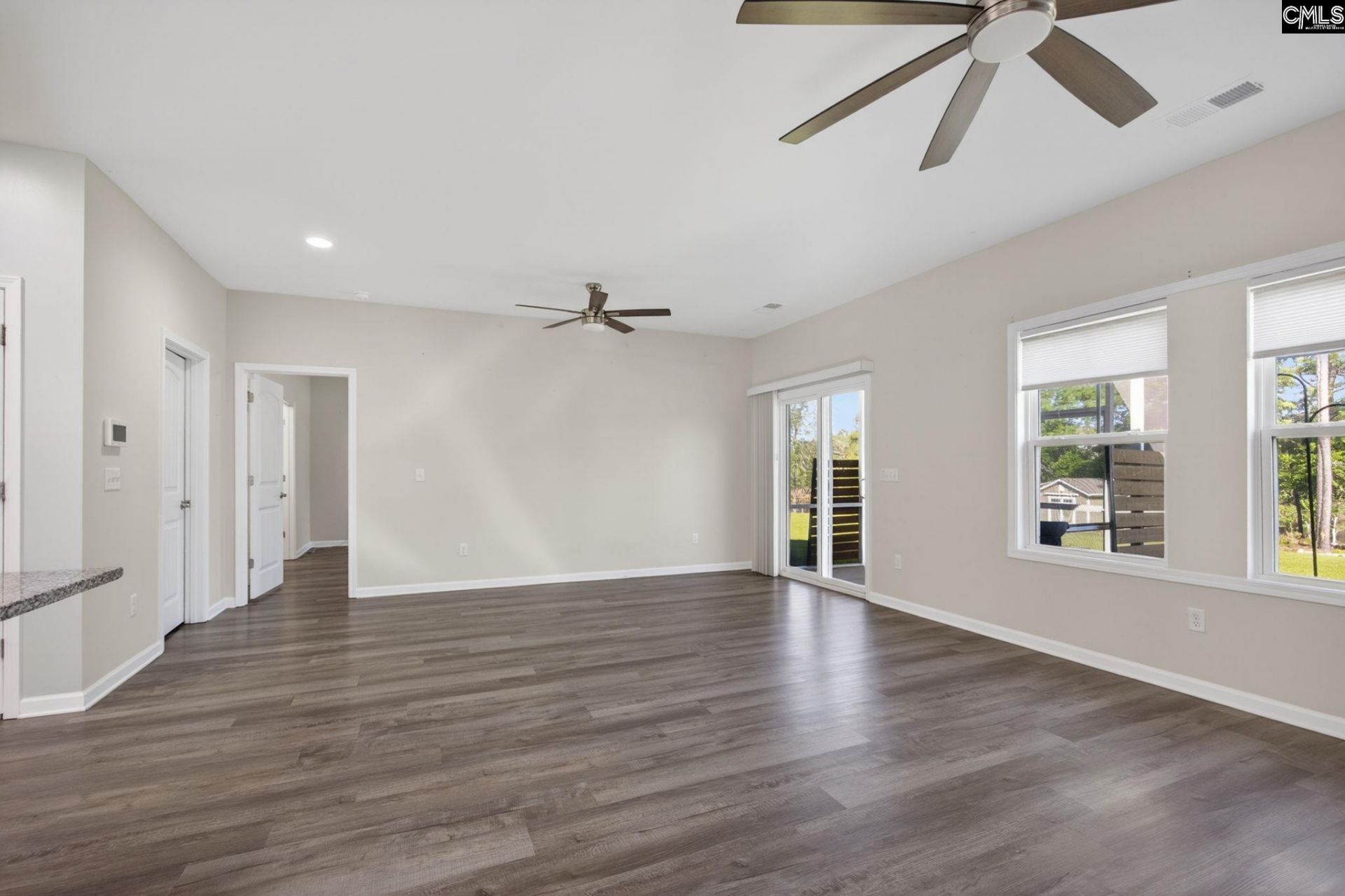 176 Southern Lake  Photo 7