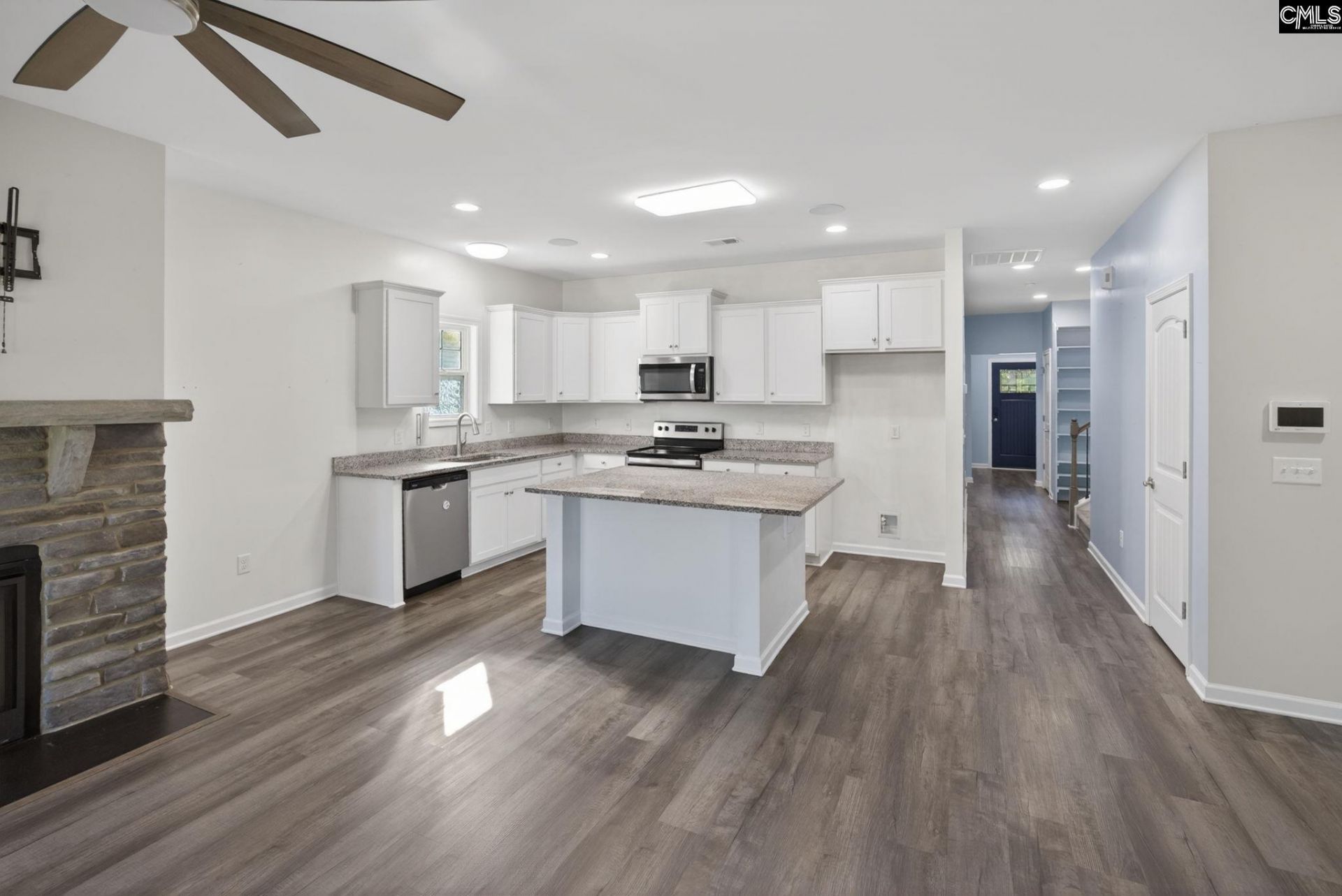 176 Southern Lake  Photo 8