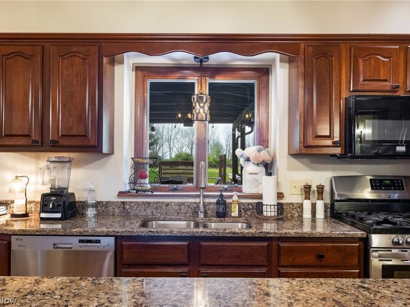 935 Paulin Road, Poland, OH 44514 Photo 27