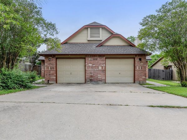618 Rollingway DR , Unit B, Round Rock, TX 78681