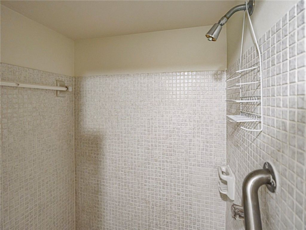 4200 N Highway A1a, Unit 215, North Hutchinson Island, FL 34949 Photo