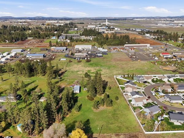 6404 W 48th Ave, Spokane, WA 99224