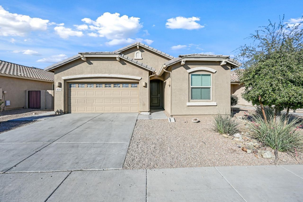 1630 E Grove Street, Phoenix, AZ 85040 Main Photo