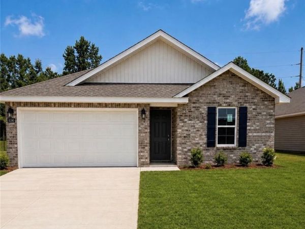 8390 Spruce Pine Drive, Semmes, AL 36575