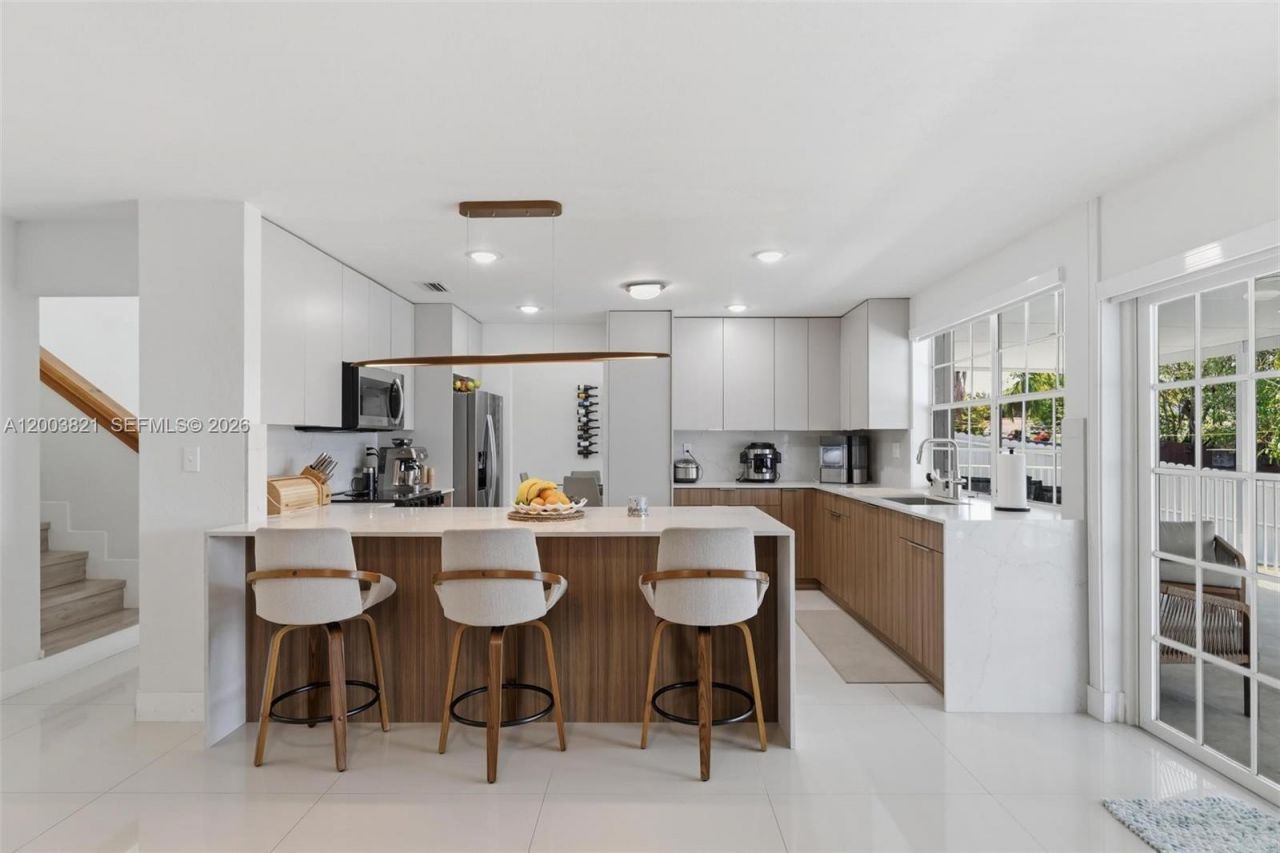 8550 SW 208th St, Cutler Bay, FL 33189 Photo