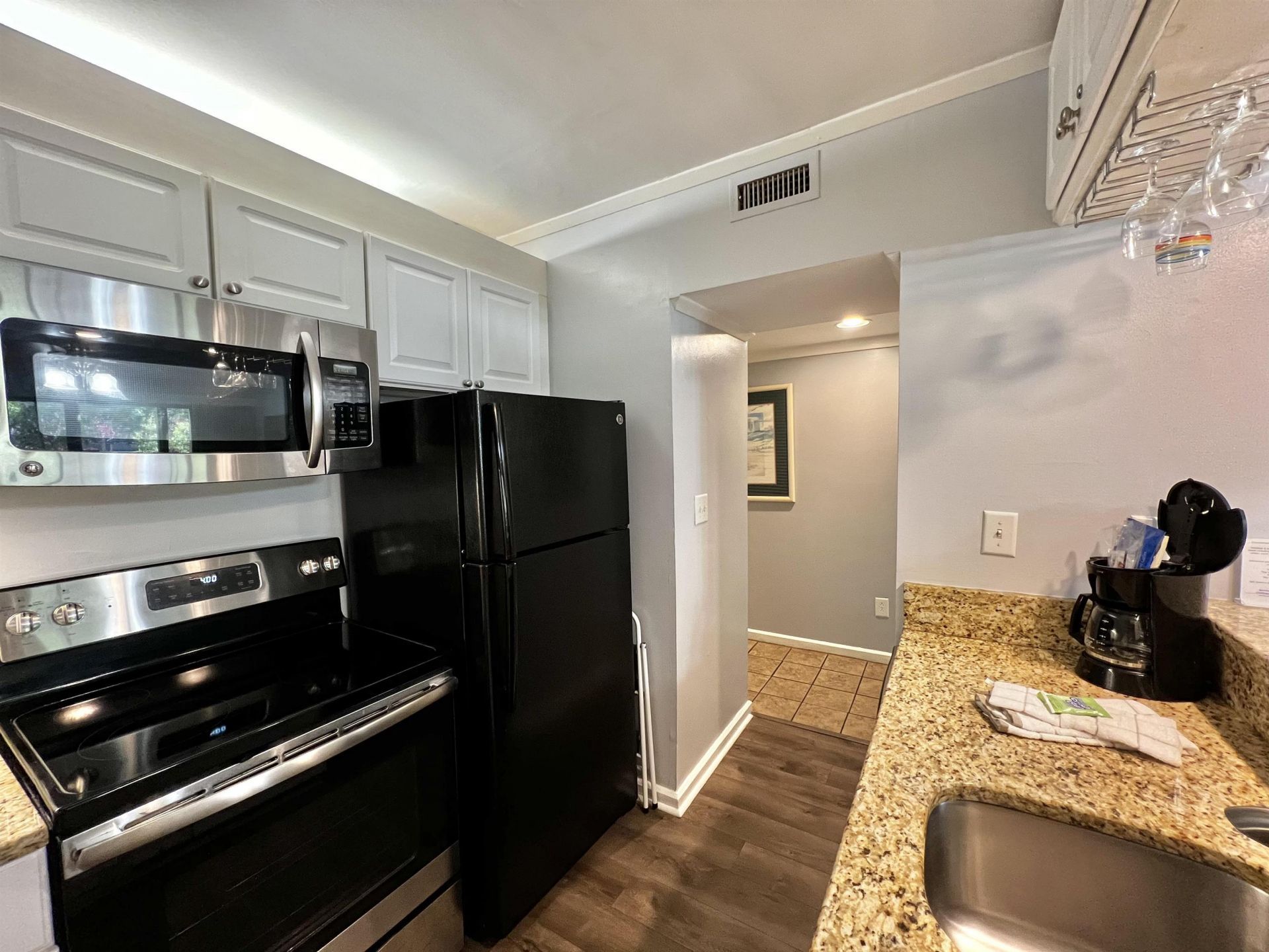 415 Ocean Creek Dr.  Photo 8