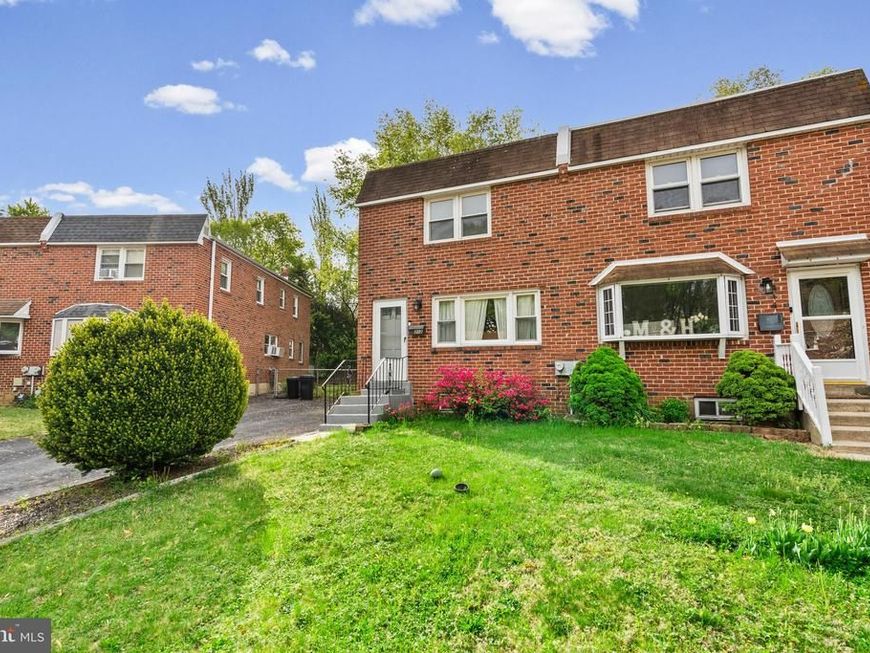 312 Glenwood Circle, Darby, PA 19023 Main Photo