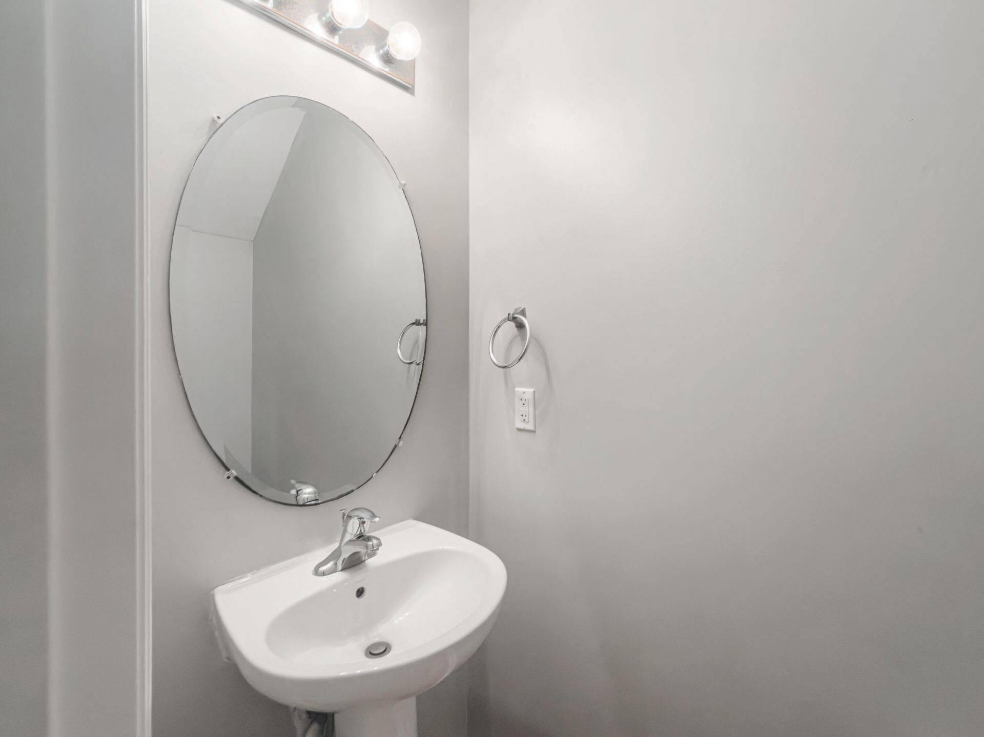 8696 Grassy Oak Trail Photo 9