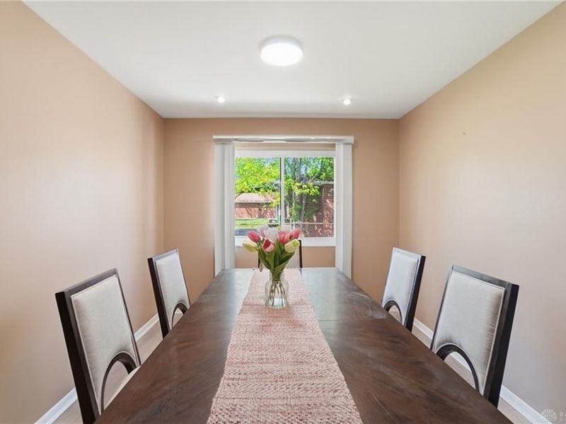 300 Highland Drive, Englewood, OH 45322 Photo 10