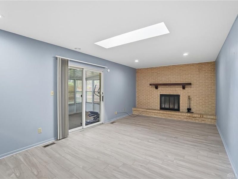 300 Highland Drive, Englewood, OH 45322 Photo 18