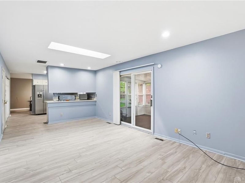 300 Highland Drive, Englewood, OH 45322 Photo 21